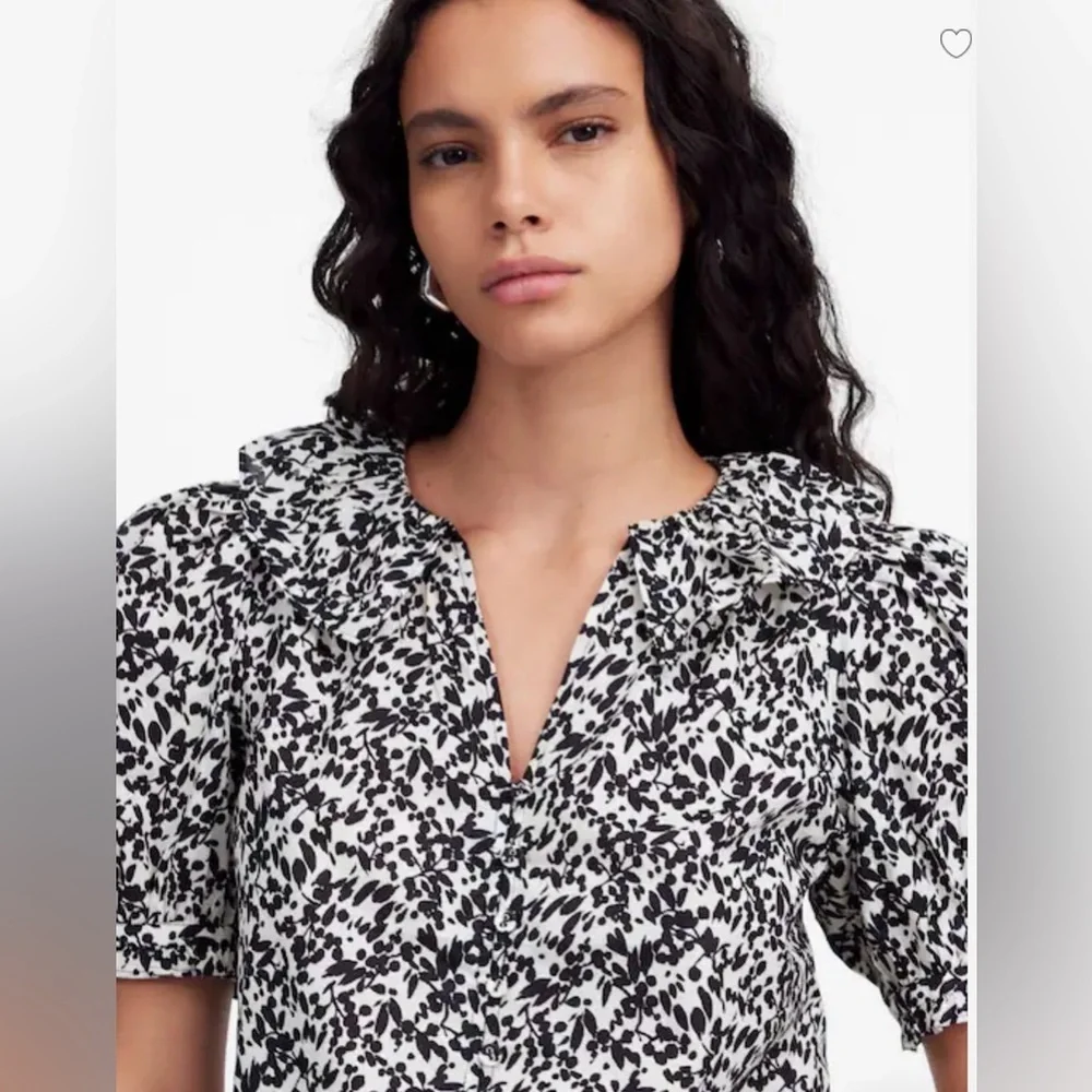 Madewell Ruffled Button-Front Top in Floral, Size S
